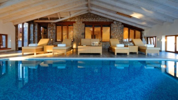 4 mountain boutique hotels with indoor heated pools in Greece
